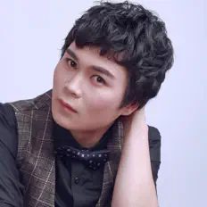 Listen to 朱习爱, watch music videos, read bio, see tour dates & more!