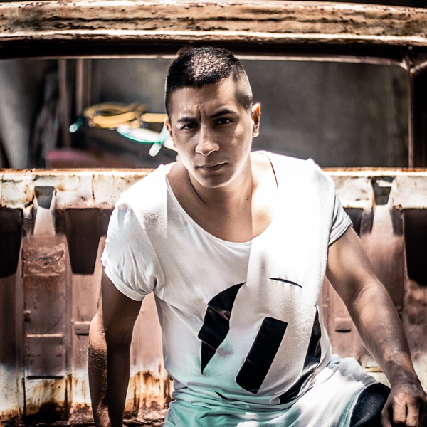 Julian Collazos's avatar