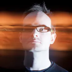 Dengarkan Rael Jones, tonton video musik, baca bio, lihat tanggal tur & lainnya!