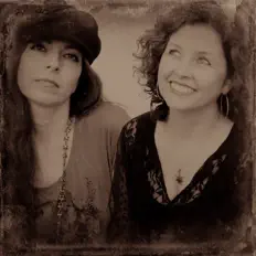 Listen to Folk Uke, watch music videos, read bio, see tour dates & more!