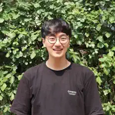 Joo Yong Jungを聴いたり、ミュージックビデオを鑑賞したり、経歴やツアー日程などを確認したりしましょう！