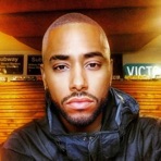 Arik Divine