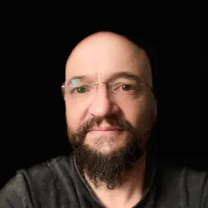 Posłuchaj wykonawcy Mandharu, obejrzyj teledyski, przeczytaj biografię, zobacz daty tras koncertowych i nie tylko!