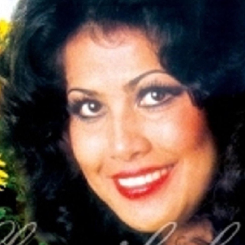 Dato Sharifah Aini - Ku Curah Kasih Dalam Lagu