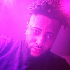 Zay Loudpackを聴いたり、ミュージックビデオを鑑賞したり、経歴やツアー日程などを確認したりしましょう！