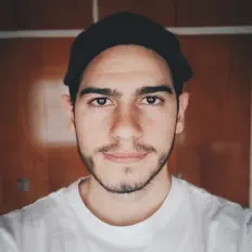 聆聽 Paul Elhart、觀看音樂影片、閱讀小傳、查看巡演日期等！