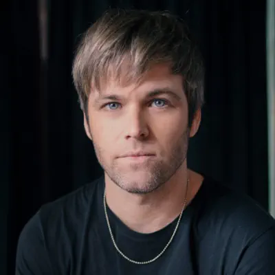 Listen to Benjamin Amadeo, watch music videos, read bio, see tour dates & more!
