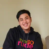 Escucha a undefined, mira videos musicales, lee su biografía, consulta las fechas de las gira y más.