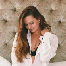 Listen to Georgia Rose, watch music videos, read bio, see tour dates & more!