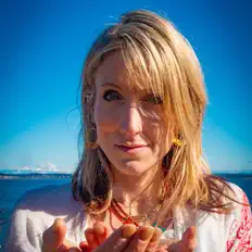 Listen to Johanna Beekman, watch music videos, read bio, see tour dates & more!