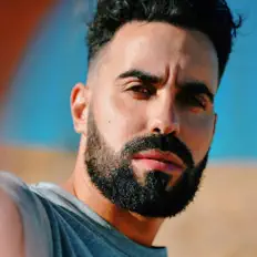 Ascolta Tommy Boy, guarda video musicali, leggi la biografia, vedi le date del tour & altro!
