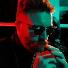 Listen to Zembo Latifa, watch music videos, read bio, see tour dates & more!