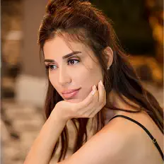 Listen to Banu Parlak, watch music videos, read bio, see tour dates & more!