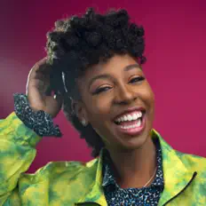 收听 YolanDa、观看音乐视频、阅读小传、查看巡演日期等 ！