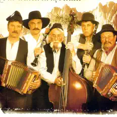 Listen to Kapelle Oberalp, watch music videos, read bio, see tour dates & more!