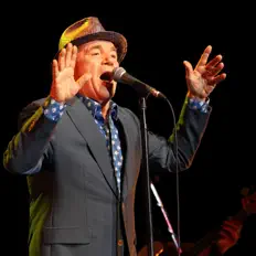 Glenn Shorrockを聴いたり、ミュージックビデオを鑑賞したり、経歴やツアー日程などを確認したりしましょう！