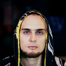Poslechněte si interpreta DEEP-EX-SENSE, sledujte hudební videa, přečtěte si životopis, podívejte se na data turné a další informace.