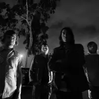 Ascolta undefined, guarda video musicali, leggi la biografia, vedi le date del tour & altro!