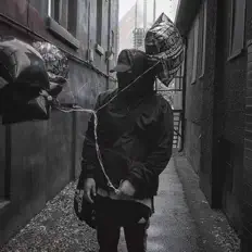 收听 REXXXX、观看音乐视频、阅读小传、查看巡演日期等 ！