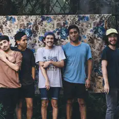 Listen to Niños Del Cerro, watch music videos, read bio, see tour dates & more!