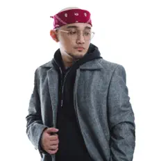 Dengarkan Luca Sickta, tonton video musik, baca bio, lihat tanggal tur & lainnya!