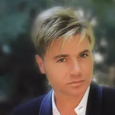 收听 Luciano Caldore、观看音乐视频、阅读小传、查看巡演日期等 ！