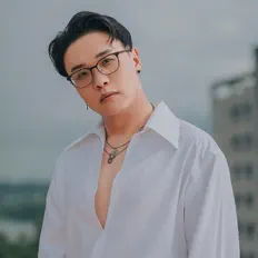 Dengarkan Ar-T, tonton video musik, baca bio, lihat tanggal tur & lainnya!