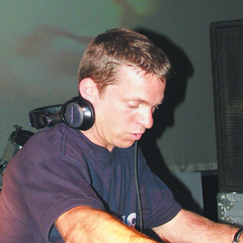 DJ Stefan Egger & E-Mine - Voilà voilà (Tribal Drive Version)