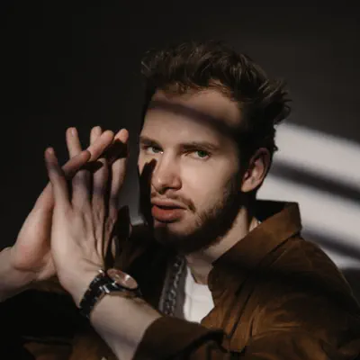 Listen to Roman Voloznev, watch music videos, read bio, see tour dates & more!