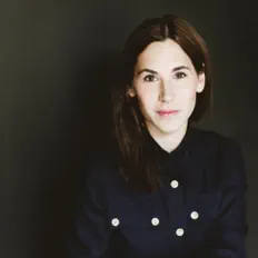 Mari Pokinen सुनें, म्यूज़िक वीडियो देखें, बायो पढ़ें, दौरे की तारीखें और बहुत कुछ देखें!