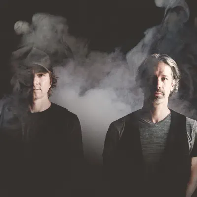 Listen to Dans l'Shed, watch music videos, read bio, see tour dates & more!