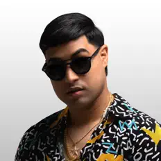 Posłuchaj wykonawcy DM, obejrzyj teledyski, przeczytaj biografię, zobacz daty tras koncertowych i nie tylko!