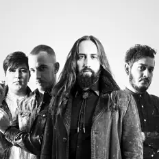 Escucha a Peregrino, mira videos musicales, lee su biografía, consulta las fechas de las gira y más.