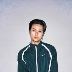 Klutch dinle, müzik videolarını izle, biyografisini oku, tur tarihlerini ve daha fazlasını gör!