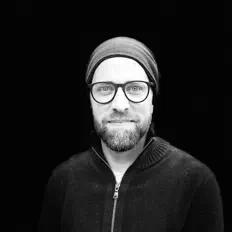 Robby Davisを聴いたり、ミュージックビデオを鑑賞したり、経歴やツアー日程などを確認したりしましょう！