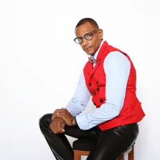 Poslechněte si interpreta Tu Valentino, sledujte hudební videa, přečtěte si životopis, podívejte se na data turné a další informace.