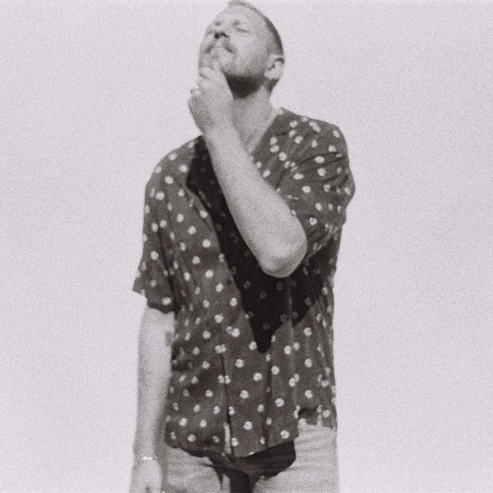 Фото BURNS