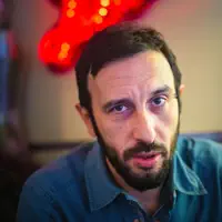 Escucha a undefined, mira vídeos musicales, lee la biografía, consulta fechas de giras y mucho más.