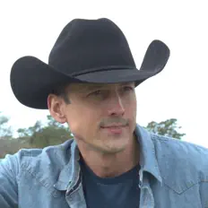 Hör dir Tim Sigler an, schau dir Musikvideos an, lies die Biografie, finde Tourdaten und mehr!