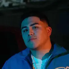 Miguel Ortiz Y El Nuevo Estiloを聴いたり、ミュージックビデオを鑑賞したり、経歴やツアー日程などを確認したりしましょう！