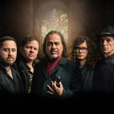 Listen to La Barranca, watch music videos, read bio, see tour dates & more!