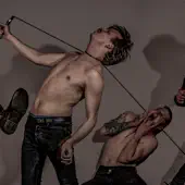 Ouve STAKE, vê vídeos de música, lê a biografia, vê as datas da digressão e muito mais!