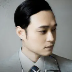 Listen to Quang Vinh, watch music videos, read bio, see tour dates & more!