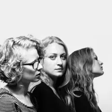 收听 Moonrise Nation、观看音乐视频、阅读小传、查看巡演日期等 ！