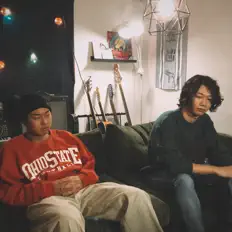 聆聽 The Boring Tapes、觀看音樂影片、閱讀小傳、查看巡演日期等！