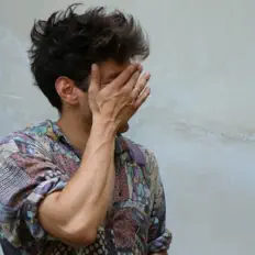 收听 Persian Empire、观看音乐视频、阅读小传、查看巡演日期等 ！