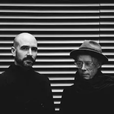 Snow Palmsを聴いたり、ミュージックビデオを鑑賞したり、経歴やツアー日程などを確認したりしましょう！