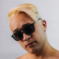 收听 Sidney Scaccio、观看音乐视频、阅读小传、查看巡演日期等 ！