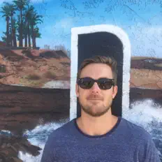 Listen to Del Playa, watch music videos, read bio, see tour dates & more!