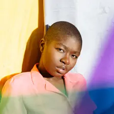 Christelle Bofale dinle, müzik videolarını izle, biyografisini oku, tur tarihlerini ve daha fazlasını gör!